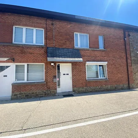 D-011 Bel Calme Climatise Parking Prive Gratuit Sur Demande * Charleroi