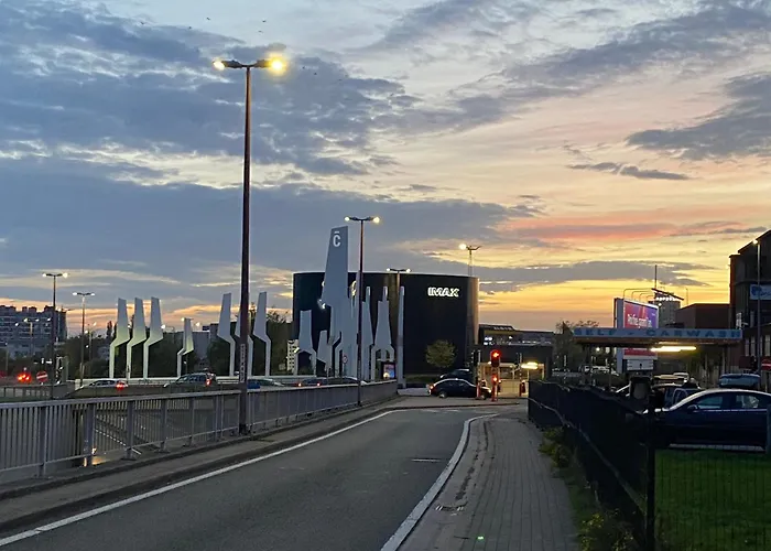 D-011 Bel Calme Climatise Parking Prive Gratuit Sur Demande Charleroi