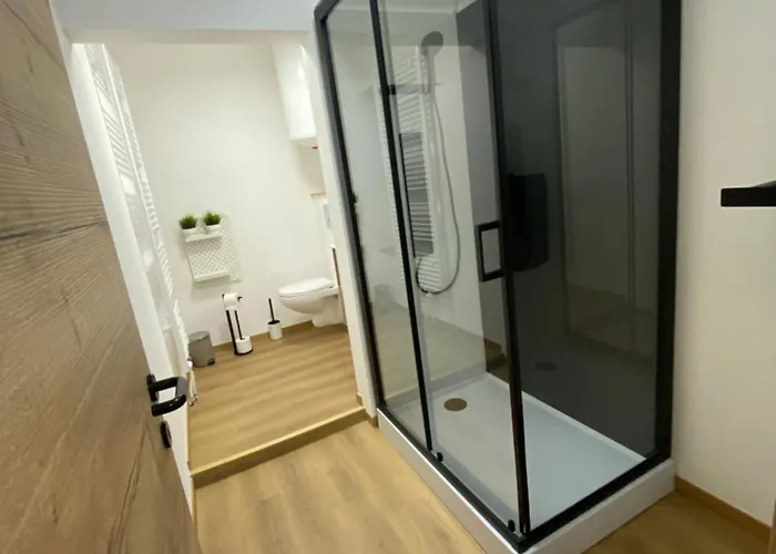 Appartement D-011 Bel Calme Climatise Parking Prive Gratuit Sur Demande *